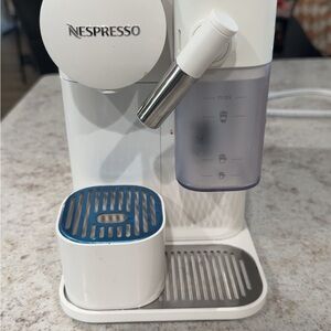 Nespresso Lattissima One